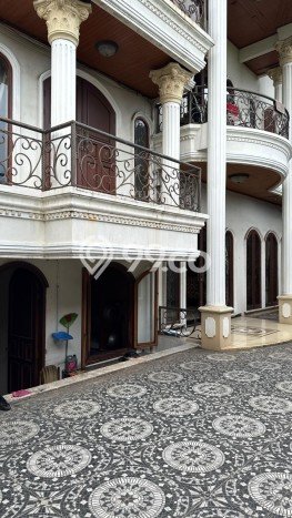 Dijual Rumah Mewah Elegan Dengan View Eksklusif di Kota Wisata, Bogor Dijual Rumah Mewah Elegan Dengan View Eksklusif di Kota Wisata, Bogor