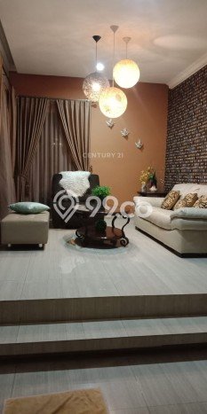 Siap Huni Rumah Mewah 7 Kamar di Gunung Putri Dekat ke Mana Pun Siap Huni Rumah Mewah 7 Kamar di Gunung Putri Dekat ke Mana Pun