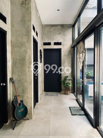 Rumah Strategis Modern Lb 90m2 di Cipayung, Jakarta Timur Rumah Strategis Modern Lb 90m2 di Cipayung, Jakarta Timur