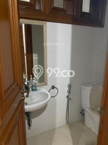 Rumah Elit Modern Siap Huni di Pondok Indah Jakarta Selatan Rumah Elit Modern Siap Huni di Pondok Indah Jakarta Selatan