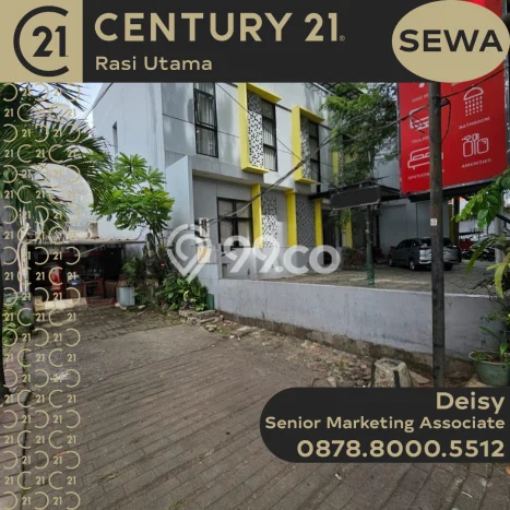 Ruko paling strategis disewakan di Kebayoran Baru Jakarta Selatan Ruko paling strategis disewakan di Kebayoran Baru Jakarta Selatan