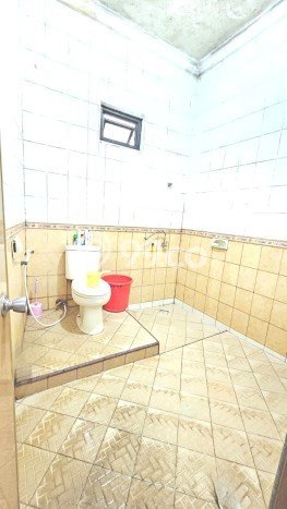 Rumah Mewah LB 642m2 Siap Pakai Desain Elegan di Sukmajaya, Depok Rumah Mewah LB 642m2 Siap Pakai Desain Elegan di Sukmajaya, Depok