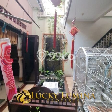 Ready to Use! Luxury House LT 674m2 Desain Elegan di Balikpapan Baru Ready to Use! Luxury House LT 674m2 Desain Elegan di Balikpapan Baru
