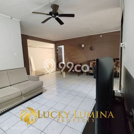 Rumah Strategis Minimalis Lb 200m2 di Balikpapan Baru, Balikpapan Rumah Strategis Minimalis Lb 200m2 di Balikpapan Baru, Balikpapan