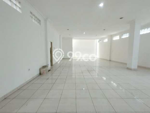 Rumah Luxury Modern Siap Huni di BKR Bandung Rumah Luxury Modern Siap Huni di BKR Bandung