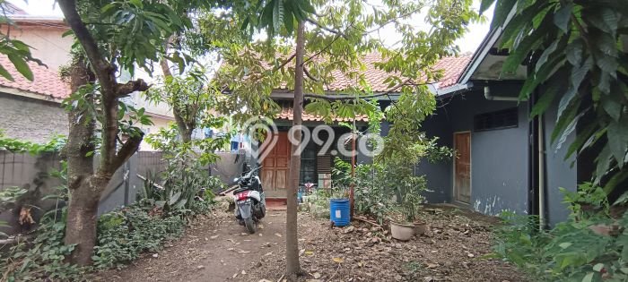 Kesempatan Emas Memiliki Rumah LT 120m2m² / LB 52m2m² di Kawasan Bisnis Antapani, Bandung Kesempatan Emas Memiliki Rumah LT 120m2m² / LB 52m2m² di Kawasan Bisnis Antapani, Bandung