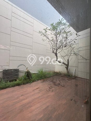 Rumah Elit Modern Siap Huni di Golf Island Jakarta Utara Rumah Elit Modern Siap Huni di Golf Island Jakarta Utara