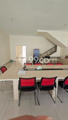 HUNIAN IMPIAN! Rumah area Penjaringan, 4 KT, Bebas Banjir, Luas 250m2m² Bangunan 300m2m² HUNIAN IMPIAN! Rumah area Penjaringan, 4 KT, Bebas Banjir, Luas 250m2m² Bangunan 300m2m²