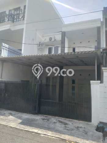 Jual Rumah Luas Elegan Dengan View Eksklusif di Pondok Indah, Jakarta Selatan Jual Rumah Luas Elegan Dengan View Eksklusif di Pondok Indah, Jakarta Selatan