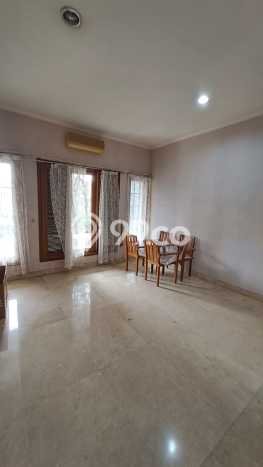 Dijual Rumah Mewah Megah Dengan View Eksklusif di Pondok Indah, Jakarta Selatan Dijual Rumah Mewah Megah Dengan View Eksklusif di Pondok Indah, Jakarta Selatan