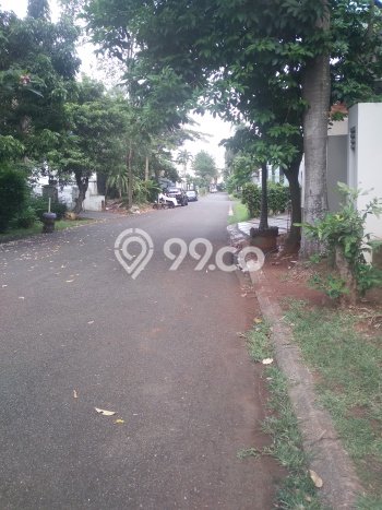Tanah Dijual Lokasi Strategis di Jakarta Selatan dengan Luas 938m2 Tanah Dijual Lokasi Strategis di Jakarta Selatan dengan Luas 938m2