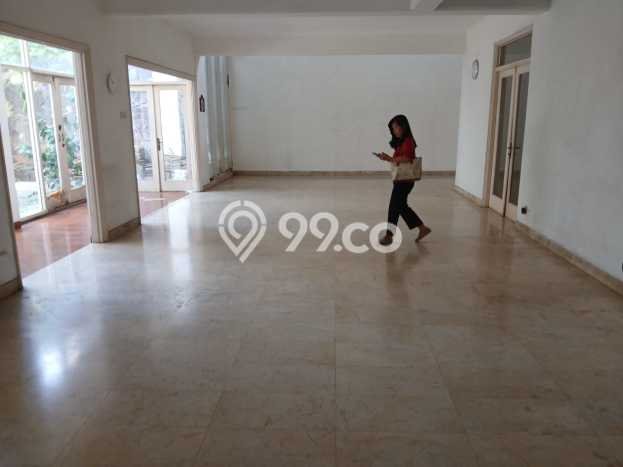 Rumah Elit Modern Tanpa Renovasi di Permata Hijau Jakarta Selatan Rumah Elit Modern Tanpa Renovasi di Permata Hijau Jakarta Selatan