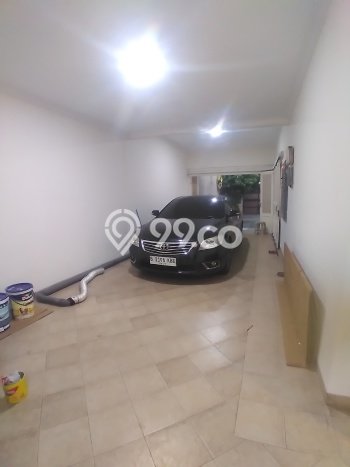 Rumah Asri area Kebayoran Baru, 4 KT, Luas 800m2m² Bangunan 600m2m² Rumah Asri area Kebayoran Baru, 4 KT, Luas 800m2m² Bangunan 600m2m²
