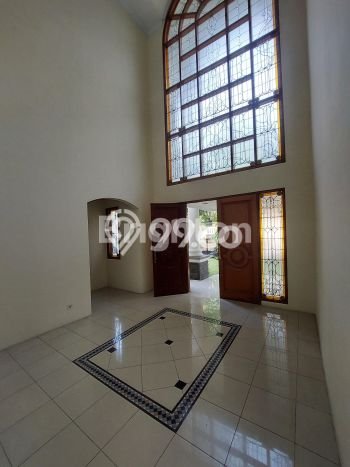 Jual Rumah Mewah Elegan Dengan View Eksklusif di Kemang, Jakarta Selatan Jual Rumah Mewah Elegan Dengan View Eksklusif di Kemang, Jakarta Selatan