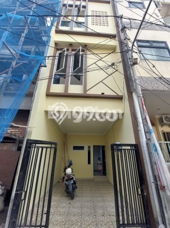 Rumah Modern 3 KT di Tanjung Duren Jakarta Barat Rumah Modern 3 KT di Tanjung Duren Jakarta Barat