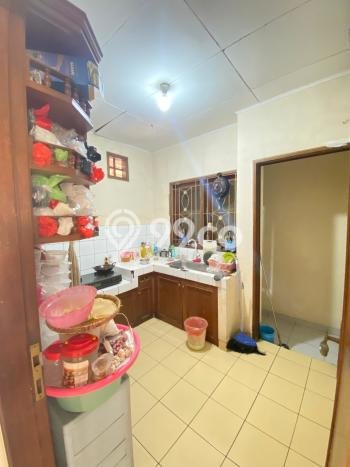 Dijual Segera Kost 10 Kamar, 5 Kamar Mandi di Tangerang, Tangerang, Luas 162m2 Dijual Segera Kost 10 Kamar, 5 Kamar Mandi di Tangerang, Tangerang, Luas 162m2