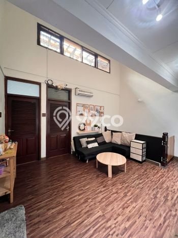 Ready to Use! Premium House LT 324m2 Desain Modern di Tanjung Duren Ready to Use! Premium House LT 324m2 Desain Modern di Tanjung Duren