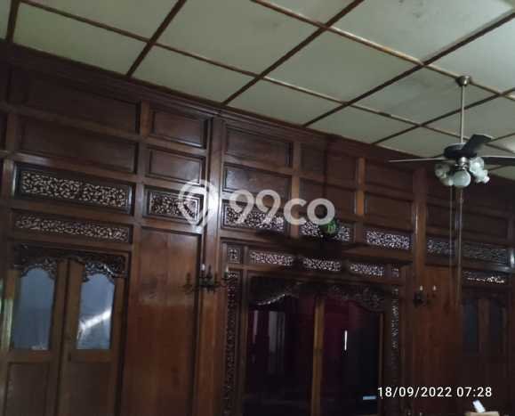Rumah Terawat area Laweyan, Surakarta, LT 1007m2m², Luas Bangunan 700m2m² Rumah Terawat area Laweyan, Surakarta, LT 1007m2m², Luas Bangunan 700m2m²