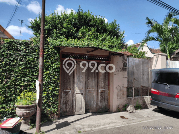 Rumah Terawat area Laweyan, Surakarta, LT 1007m2m², Luas Bangunan 700m2m² Rumah Terawat area Laweyan, Surakarta, LT 1007m2m², Luas Bangunan 700m2m²