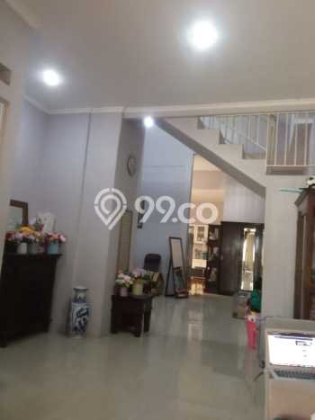 Rumah Modern Cantik 4 KT Bisa Langsung Pindah di Pondok Aren Rumah Modern Cantik 4 KT Bisa Langsung Pindah di Pondok Aren