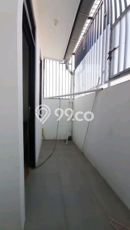 Hunian Elit LB 140m2 Siap Huni Desain Elegan di Rawamangun, Jakarta Timur Hunian Elit LB 140m2 Siap Huni Desain Elegan di Rawamangun, Jakarta Timur