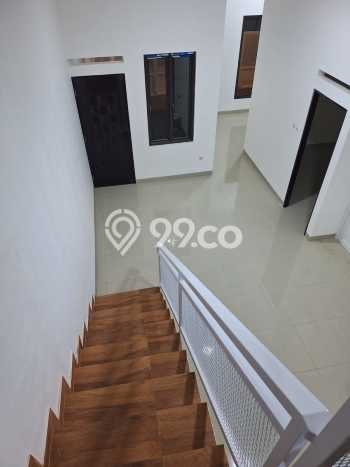 For Sale Hunian Rumah Terawat 3 KT di Summarecon Bekasi, Bekasi For Sale Hunian Rumah Terawat 3 KT di Summarecon Bekasi, Bekasi