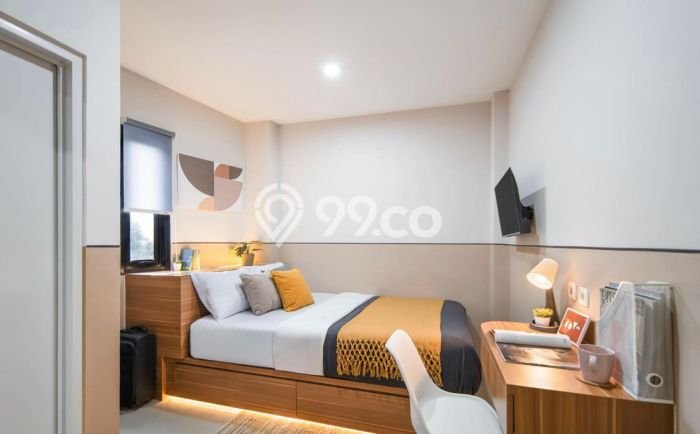 Dijual Kost Strategis di Kebayoran Lama, Jakarta Selatan 62 KT, 62 KM, Luas Bangunan 1200m2 Dijual Kost Strategis di Kebayoran Lama, Jakarta Selatan 62 KT, 62 KM, Luas Bangunan 1200m2