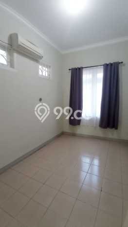 Rumah Disewakan Jakarta Timur LT 180m2 LB 150m2 Kawasan Cipinang Rumah Disewakan Jakarta Timur LT 180m2 LB 150m2 Kawasan Cipinang