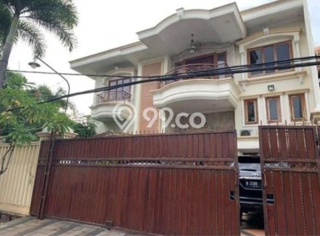 Dijual Rumah Luas Megah Dengan View Cantik di Sunter, Jakarta Utara Dijual Rumah Luas Megah Dengan View Cantik di Sunter, Jakarta Utara