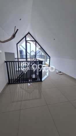 For Sale Hunian Rumah Terawat 4 KT di Jakarta Garden City, Jakarta Timur For Sale Hunian Rumah Terawat 4 KT di Jakarta Garden City, Jakarta Timur