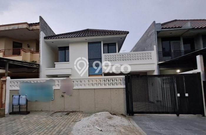 Lokasi terbaik! Rumah siap pakai disewakan di Cakung LB 180m2 Lokasi terbaik! Rumah siap pakai disewakan di Cakung LB 180m2