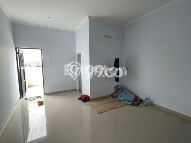 Dijual Rumah Bagus Siap Huni di Jakarta Barat Strategis Dijual Rumah Bagus Siap Huni di Jakarta Barat Strategis