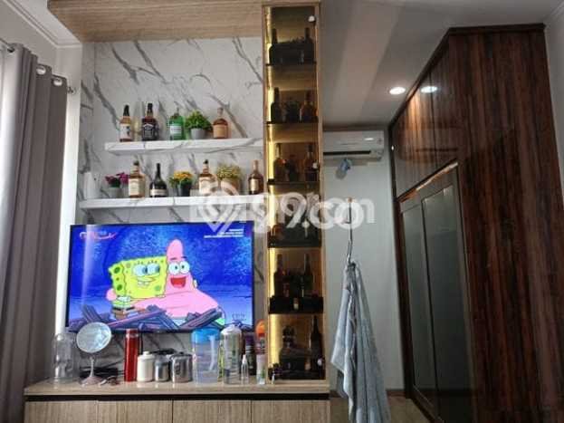 Rumah Modern 3 KT di Suvarna Sutera Tangerang Full Furnished Rumah Modern 3 KT di Suvarna Sutera Tangerang Full Furnished