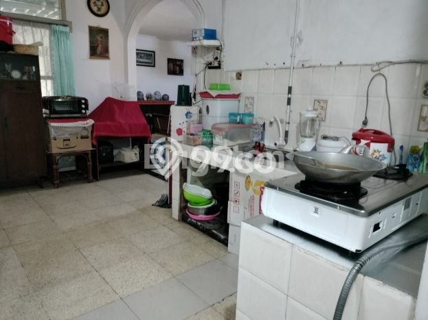 Rumah Mewah LB 300m2 Siap Pakai Desain Elegan di Duri Kepa, Jakarta Barat Rumah Mewah LB 300m2 Siap Pakai Desain Elegan di Duri Kepa, Jakarta Barat