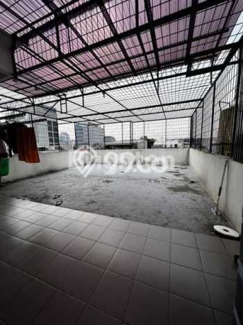 Hunian Mewah LB 300m2 Siap Huni Desain Elegan di Grogol, Jakarta Barat Hunian Mewah LB 300m2 Siap Huni Desain Elegan di Grogol, Jakarta Barat