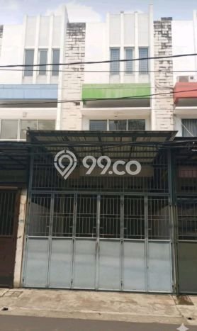 Rumah Elit Modern Siap Huni di Taman Cosmos Jakarta Barat Rumah Elit Modern Siap Huni di Taman Cosmos Jakarta Barat