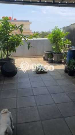 Dijual Hunian Rumah Terawat 5 Kamar di Jelambar, Jakarta Barat Dijual Hunian Rumah Terawat 5 Kamar di Jelambar, Jakarta Barat