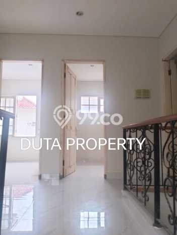 Rumah Minimalis 3 KT di Legenda Wisata Jakarta Timur Unfurnished Rumah Minimalis 3 KT di Legenda Wisata Jakarta Timur Unfurnished