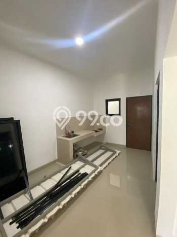 Dijual Cepat Rumah Bagus Siap Huni LB 145m2 di Arcamanik, Bandung Dijual Cepat Rumah Bagus Siap Huni LB 145m2 di Arcamanik, Bandung