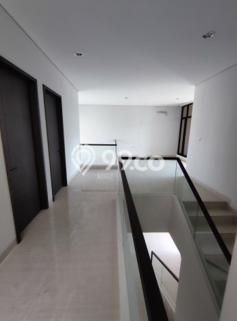Dijual Rumah Luas Megah Dengan View Cantik di Summarecon Bandung, Bandung Dijual Rumah Luas Megah Dengan View Cantik di Summarecon Bandung, Bandung