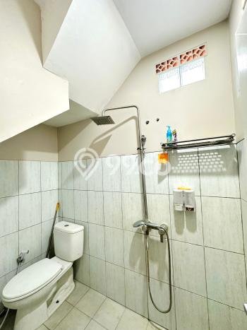 Dijual Rumah 4 Kamar Lokasi Ideal Nyaman dan Strategis di Antapani Dijual Rumah 4 Kamar Lokasi Ideal Nyaman dan Strategis di Antapani