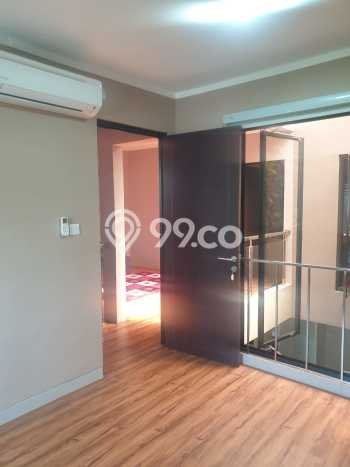 Rumah di Summarecon Bandung, 2 KM, Konsep Minimalis, LT 105m² Bangunan 100m² Rumah di Summarecon Bandung, 2 KM, Konsep Minimalis, LT 105m² Bangunan 100m²