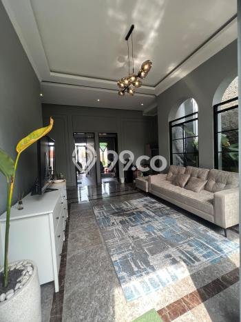 Dijual Rumah Luas Megah Dengan View Eksklusif di Buah Batu, Bandung Dijual Rumah Luas Megah Dengan View Eksklusif di Buah Batu, Bandung