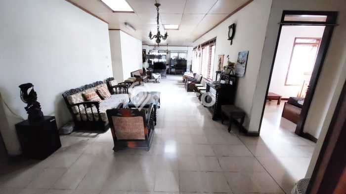 Rumah Elit Modern Siap Huni di Tubagus Ismail Bandung Rumah Elit Modern Siap Huni di Tubagus Ismail Bandung