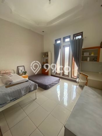 Rumah Modern 7 KT LT 168m2 di Bandung Timur Rumah Modern 7 KT LT 168m2 di Bandung Timur