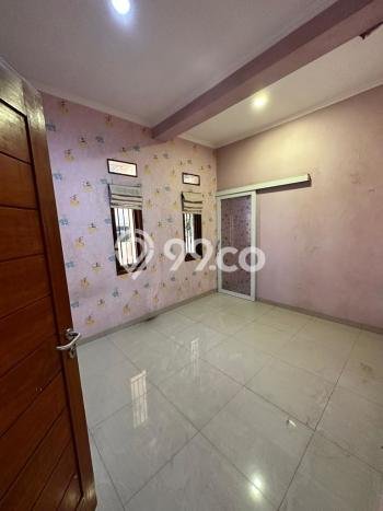 Dijual Rumah Strategis di Arcamanik Bandung Dijual Rumah Strategis di Arcamanik Bandung