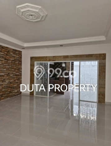 Rumah Modern LB/LT 300m2/210m2 Dijual Area Legenda Wisata, Jakarta Timur Rumah Modern LB/LT 300m2/210m2 Dijual Area Legenda Wisata, Jakarta Timur