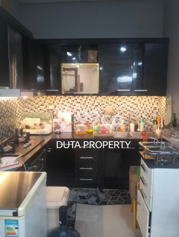 Jual Rumah Mewah Elegan Dengan View Cantik di Citra Grand, Jakarta Timur Jual Rumah Mewah Elegan Dengan View Cantik di Citra Grand, Jakarta Timur