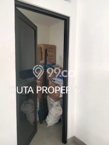 FOR RENT! Kantor di Cibubur Cocok untuk Bisnis 395m2 FOR RENT! Kantor di Cibubur Cocok untuk Bisnis 395m2