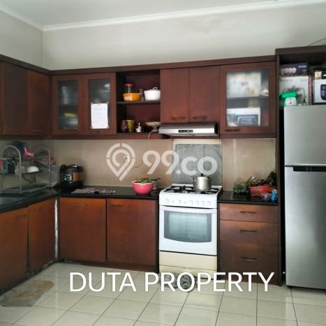 Jual Rumah Eksklusif 3 KT di Kota Wisata, Jakarta Timur Jual Rumah Eksklusif 3 KT di Kota Wisata, Jakarta Timur